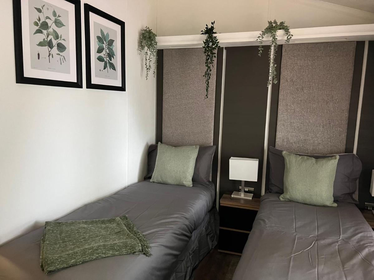 Jungle Lodge 利明顿 外观 照片